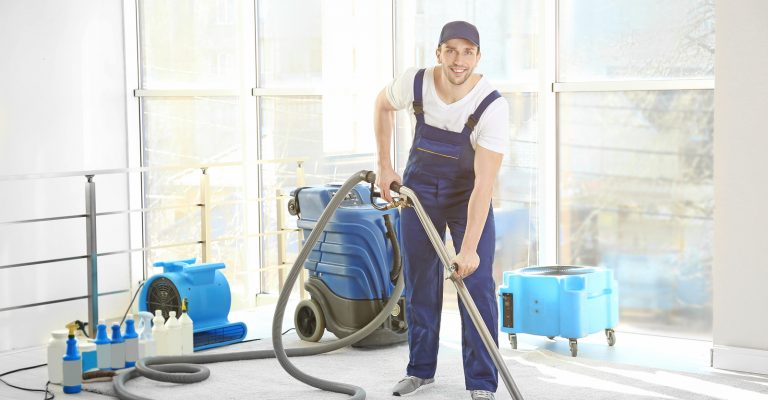 Remove Dirt Using Carpet Cleaning Machine